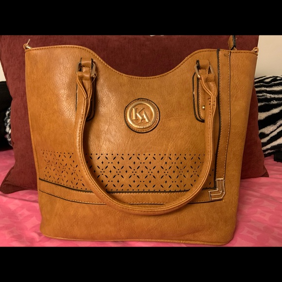 Bag - Picture 2 of 2